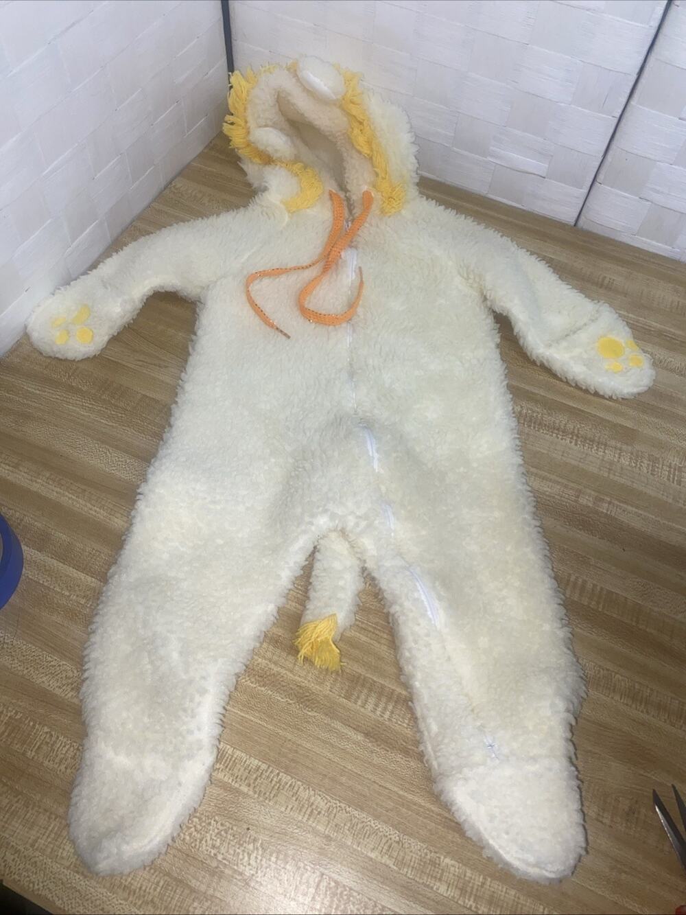 80s Obion Yellow 9-18Mos. One Piece Fleece Sleeper Outfit Hooded Lion USA